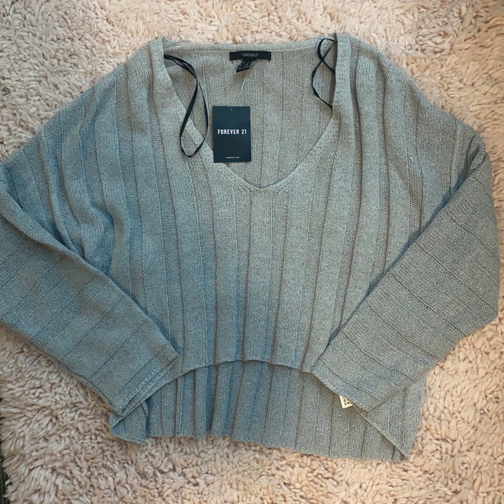 Grey cropped sweater
